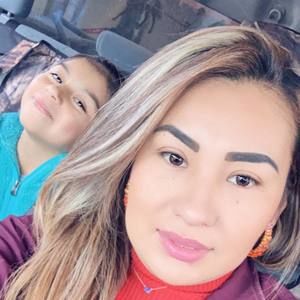 Meet your Posher, Elvira